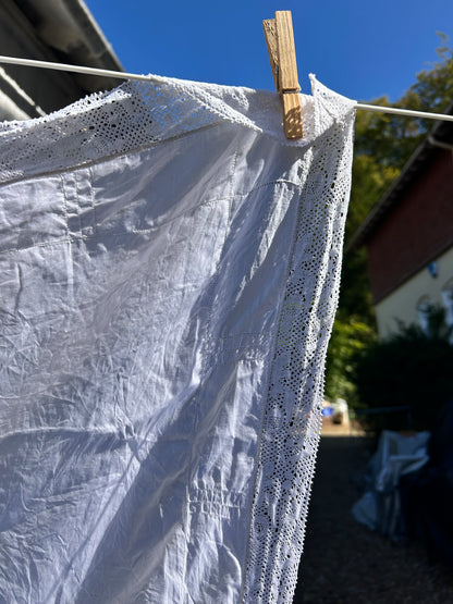 LINEN CLOTH