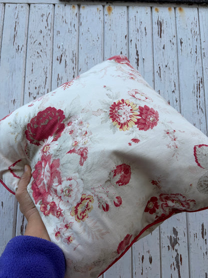 CUSHION
