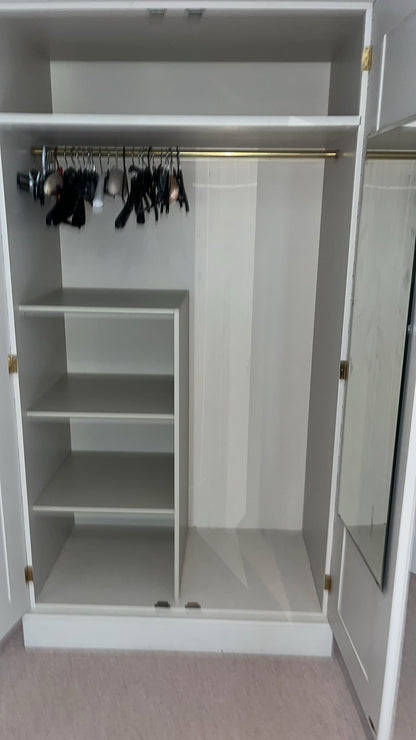 BESPOKE WARDROBE