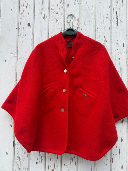 RED CAPE