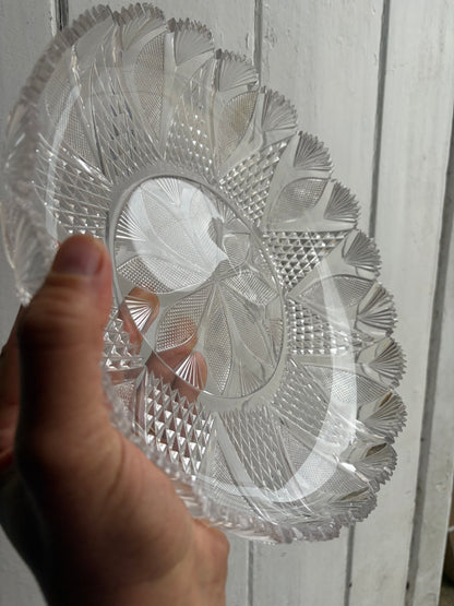 GLASS DISH