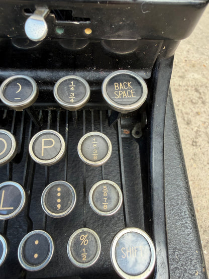 TYPEWRITER