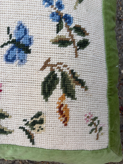 TAPESTRY CUSHION