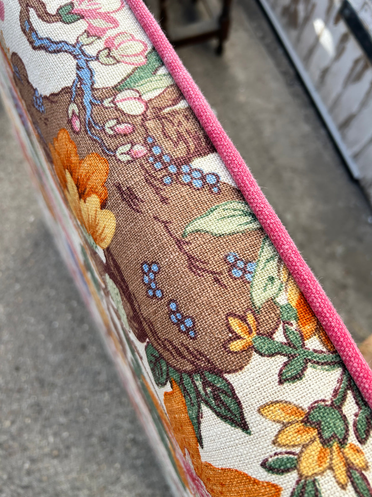 DOUBLE HEADBOARD