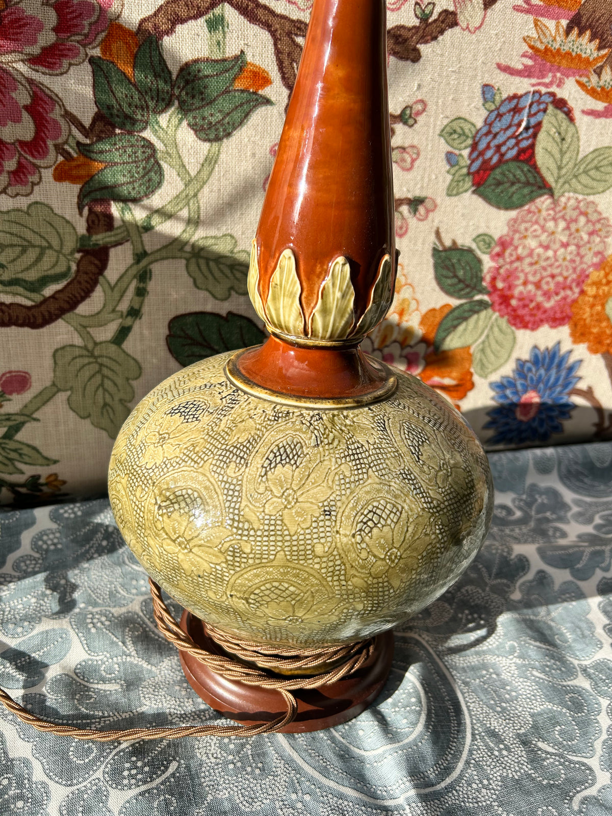 ONION VASE LAMP
