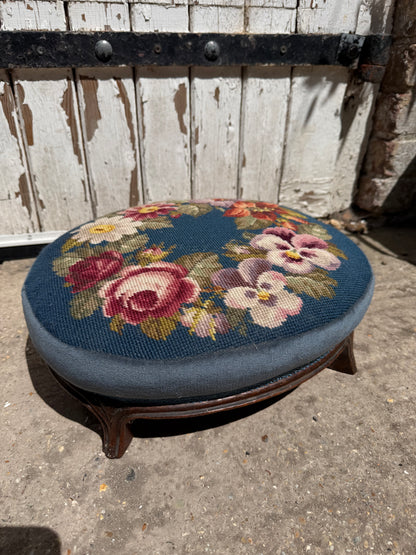 FOOTSTOOL