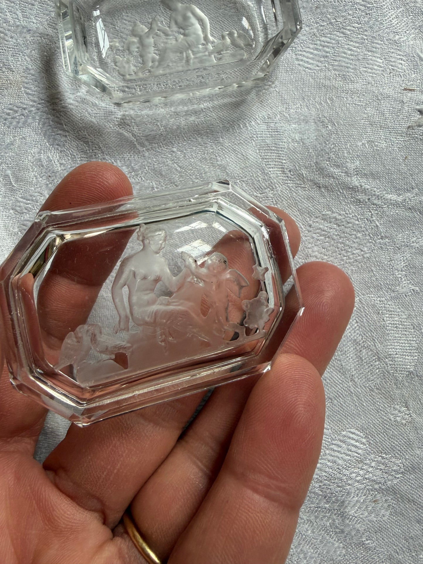 GLASS DISHES