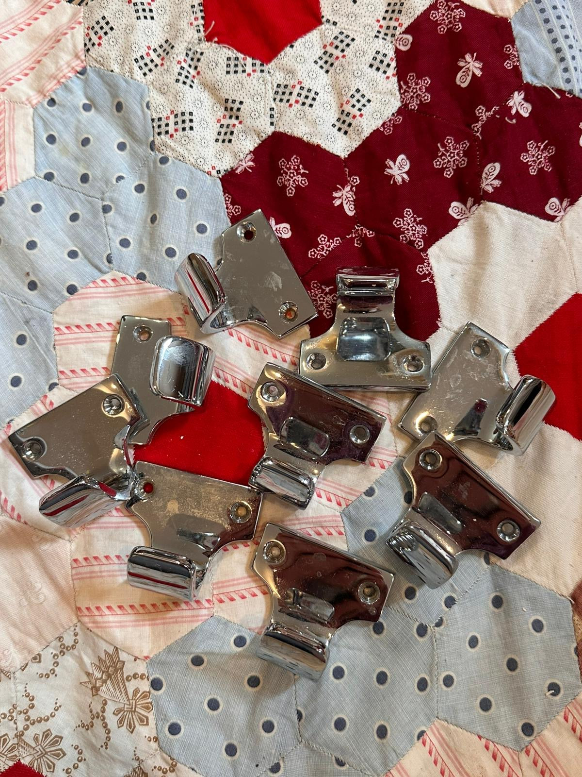 HOOKS