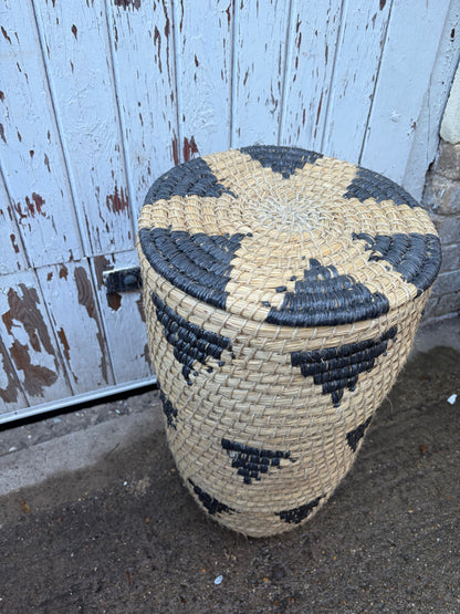 LAUNDRY BASKET