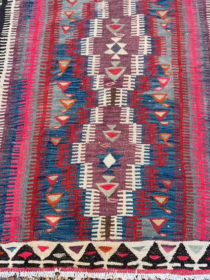 KILIM RUG