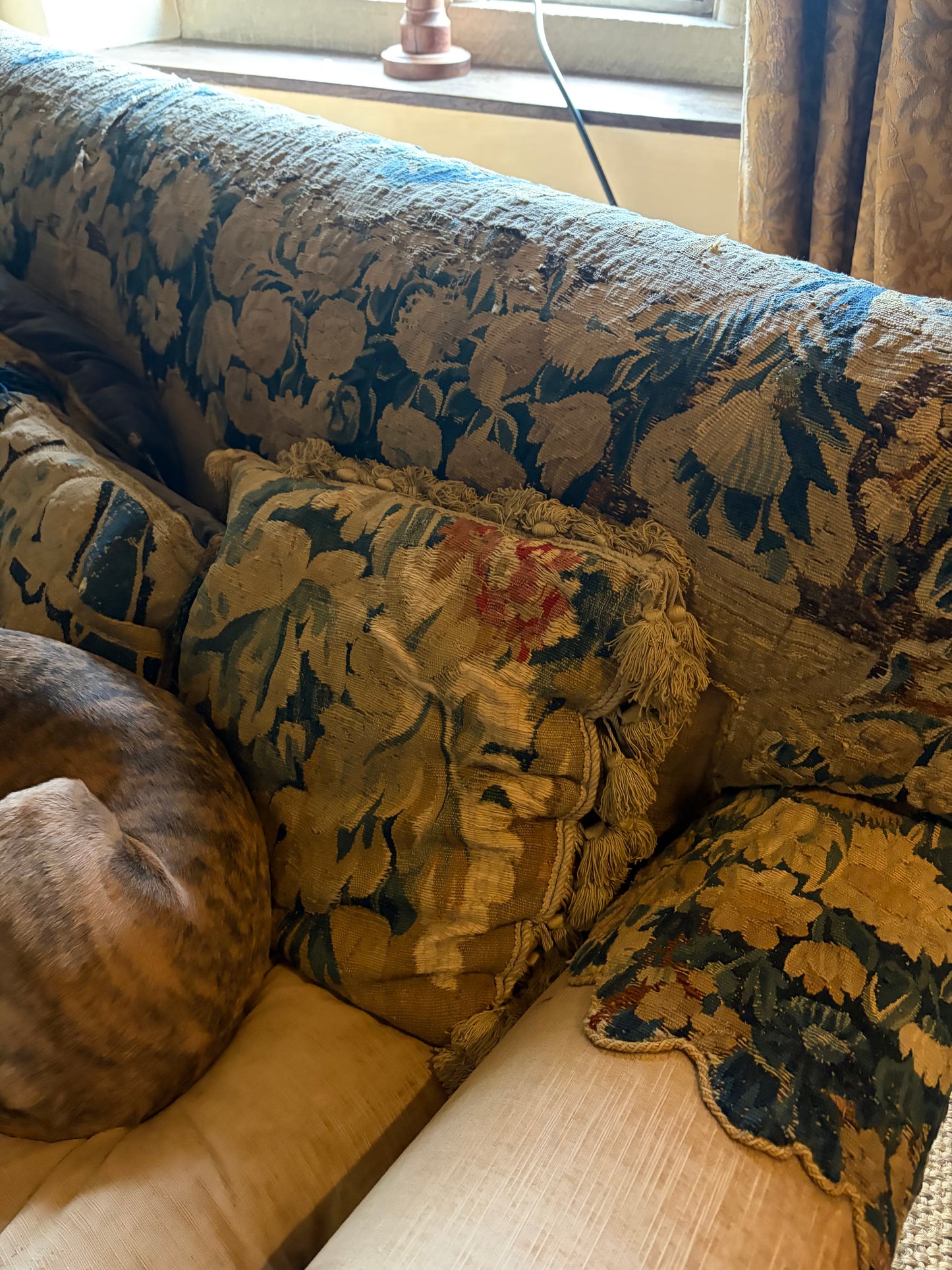 TAPESTRY SOFA
