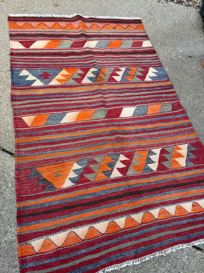 KILIM RUG