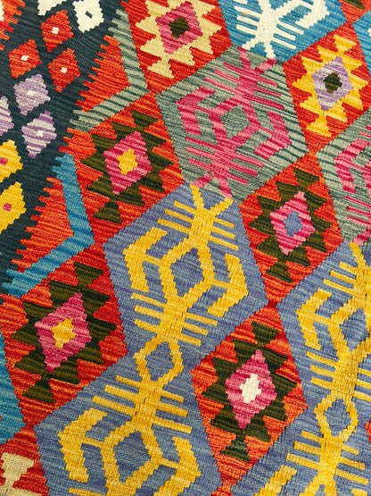 KILIM RUG