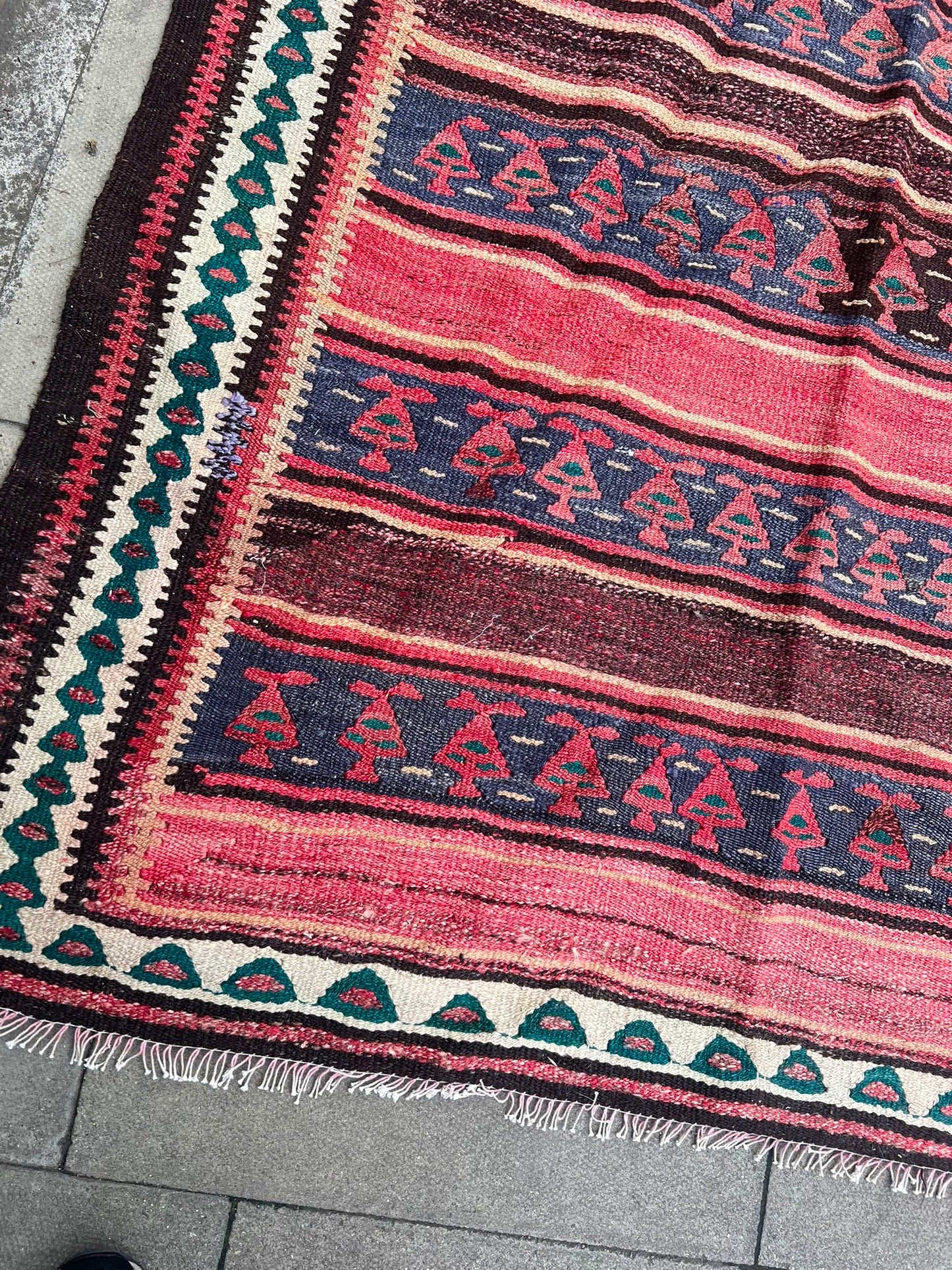 RUG