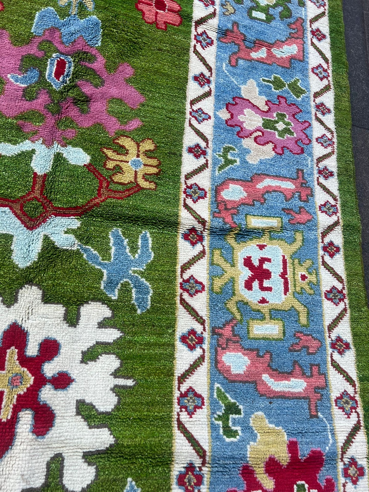 CARPET