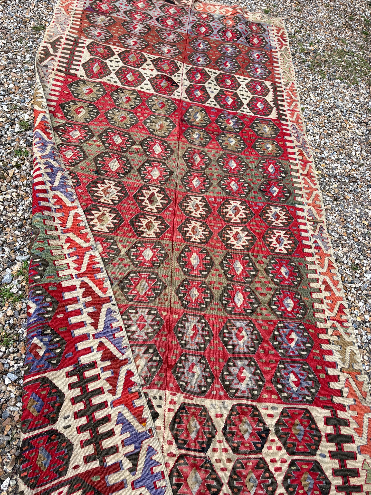 ANTIQUE KILIM