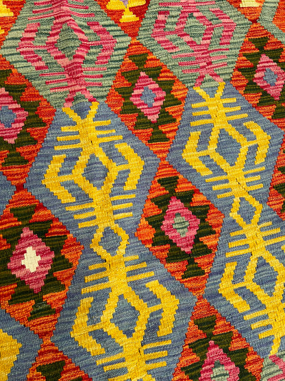 KILIM RUG
