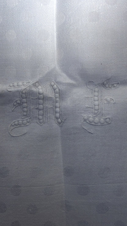 HAND TOWELS