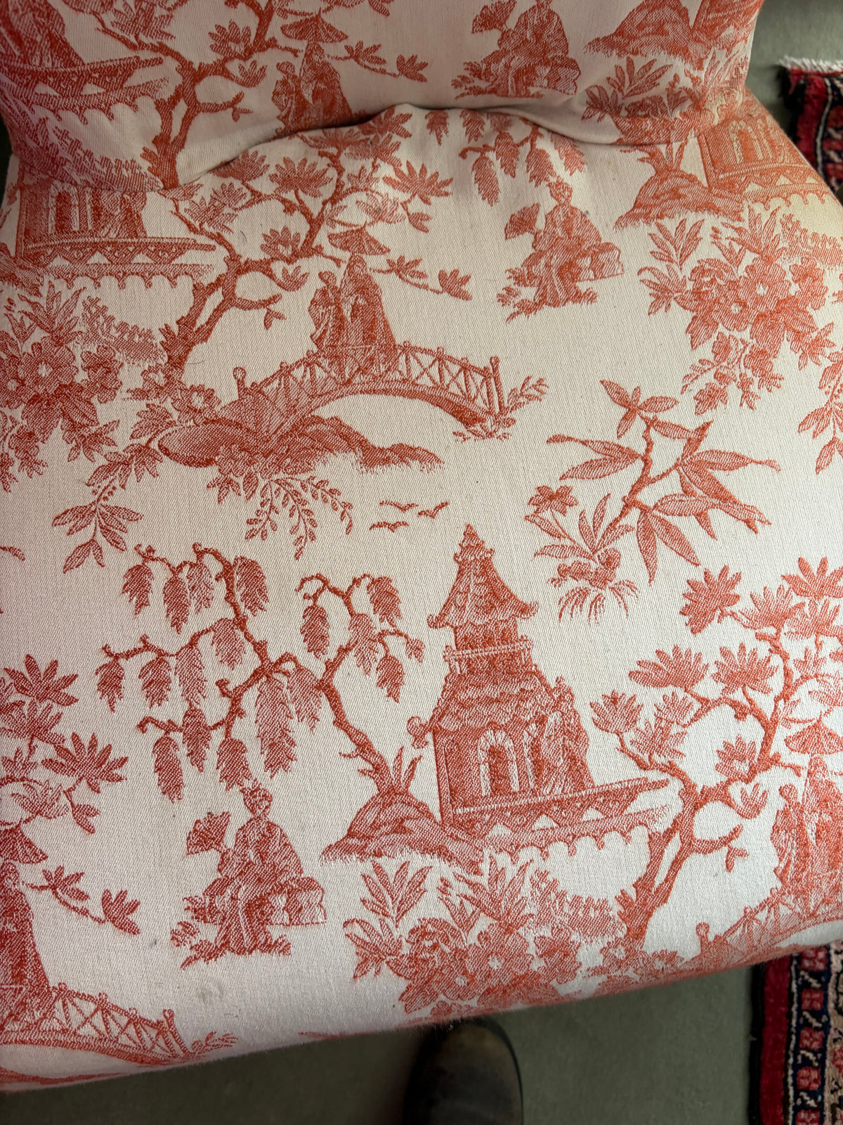 CHAIR COVERS OKA