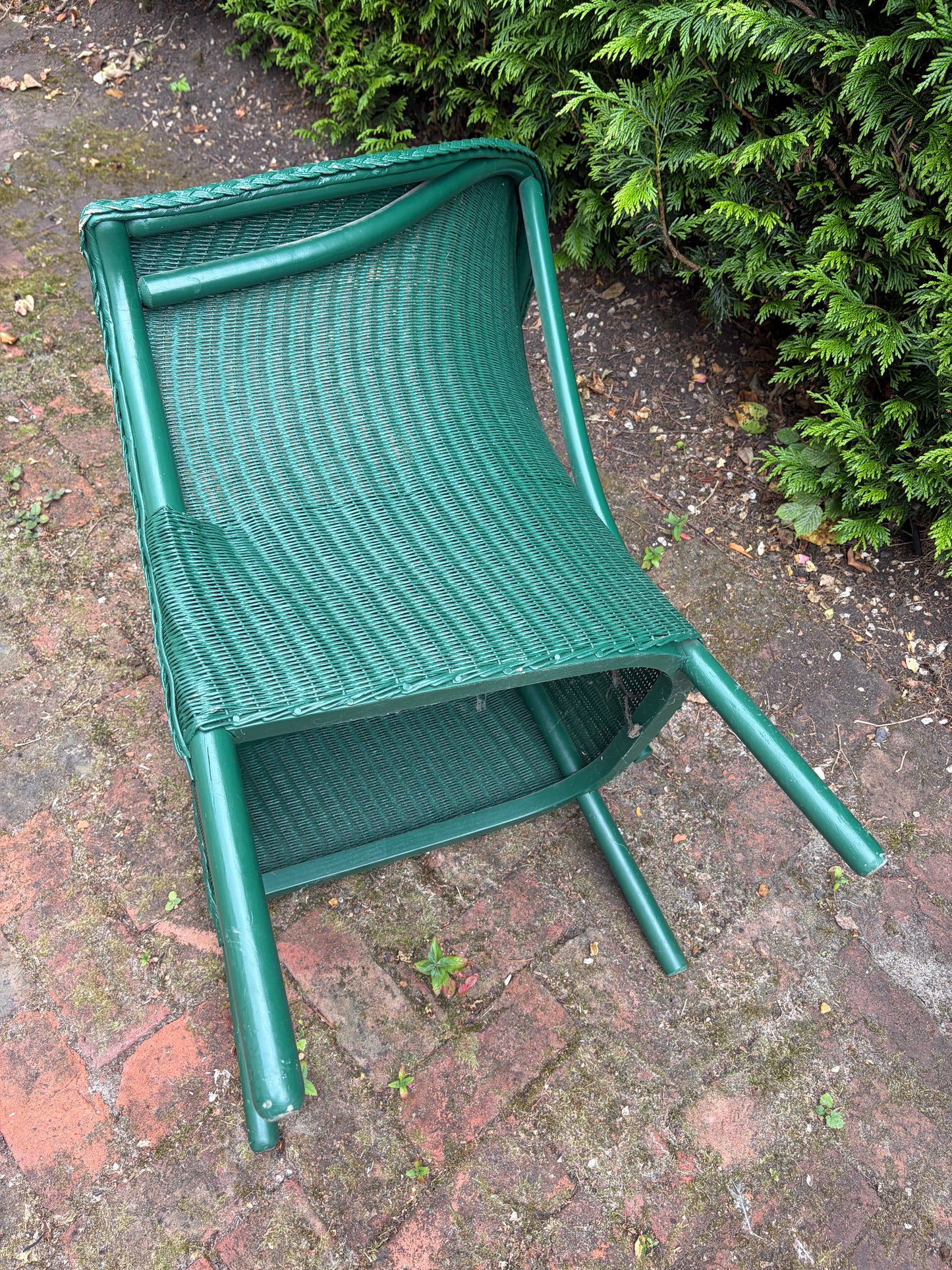 LLOYD LOOM CHAIR