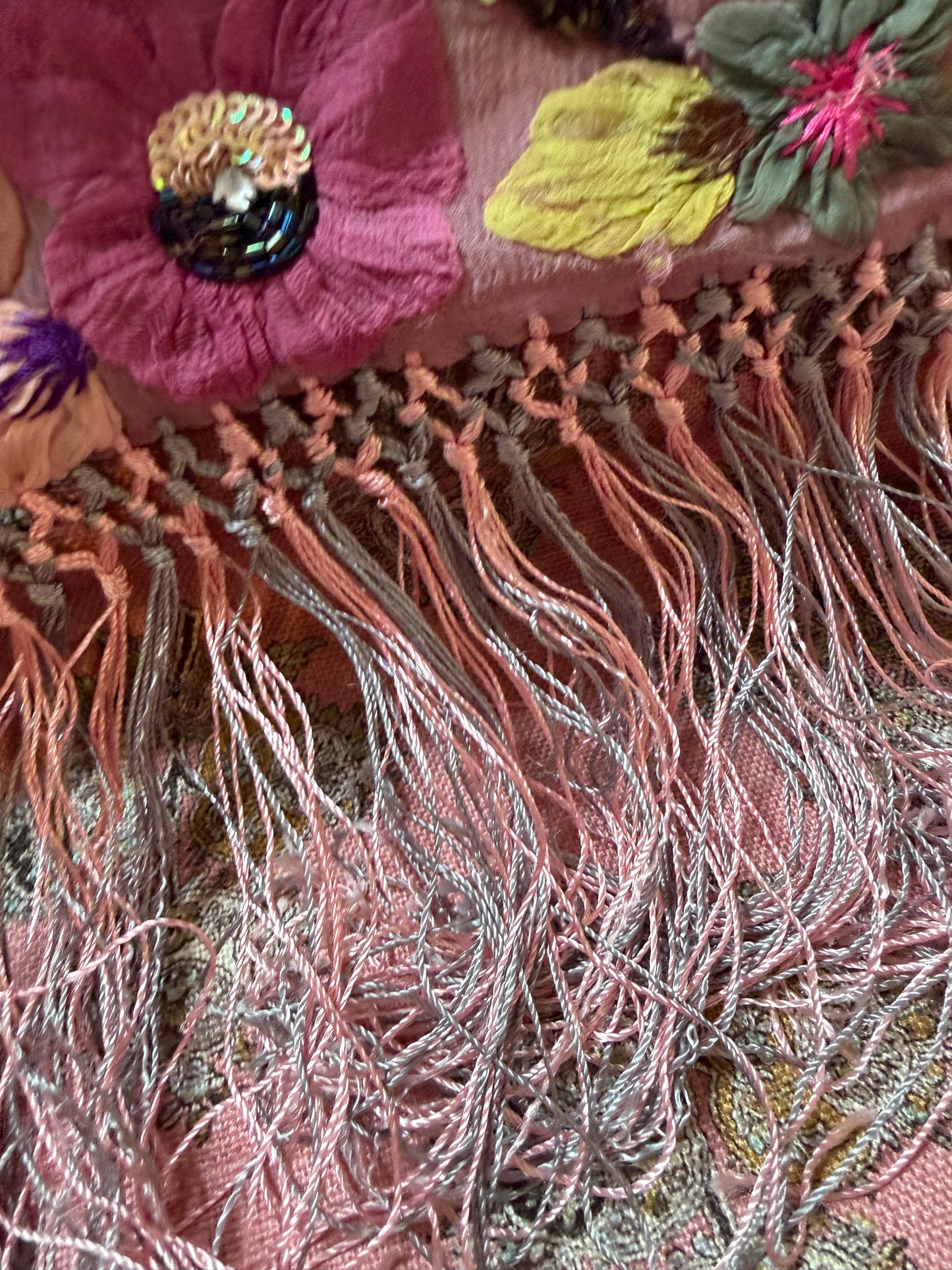 VINTAGE SILK