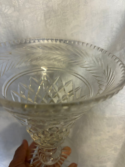 GLASS VASE
