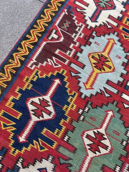 ANTIQUE KILIM