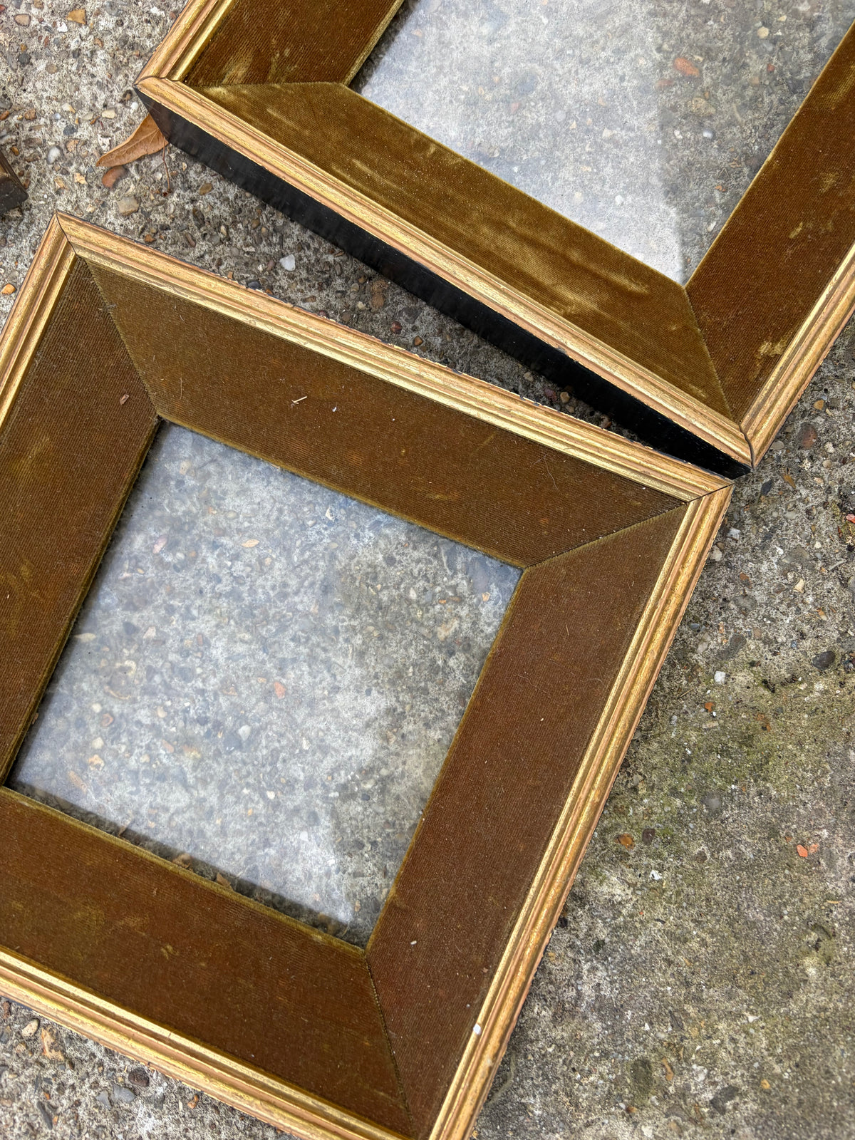 PAIR OF FRAMES