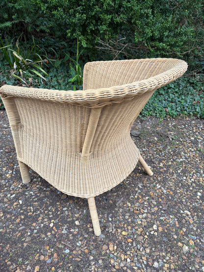 WICKER CHAIR