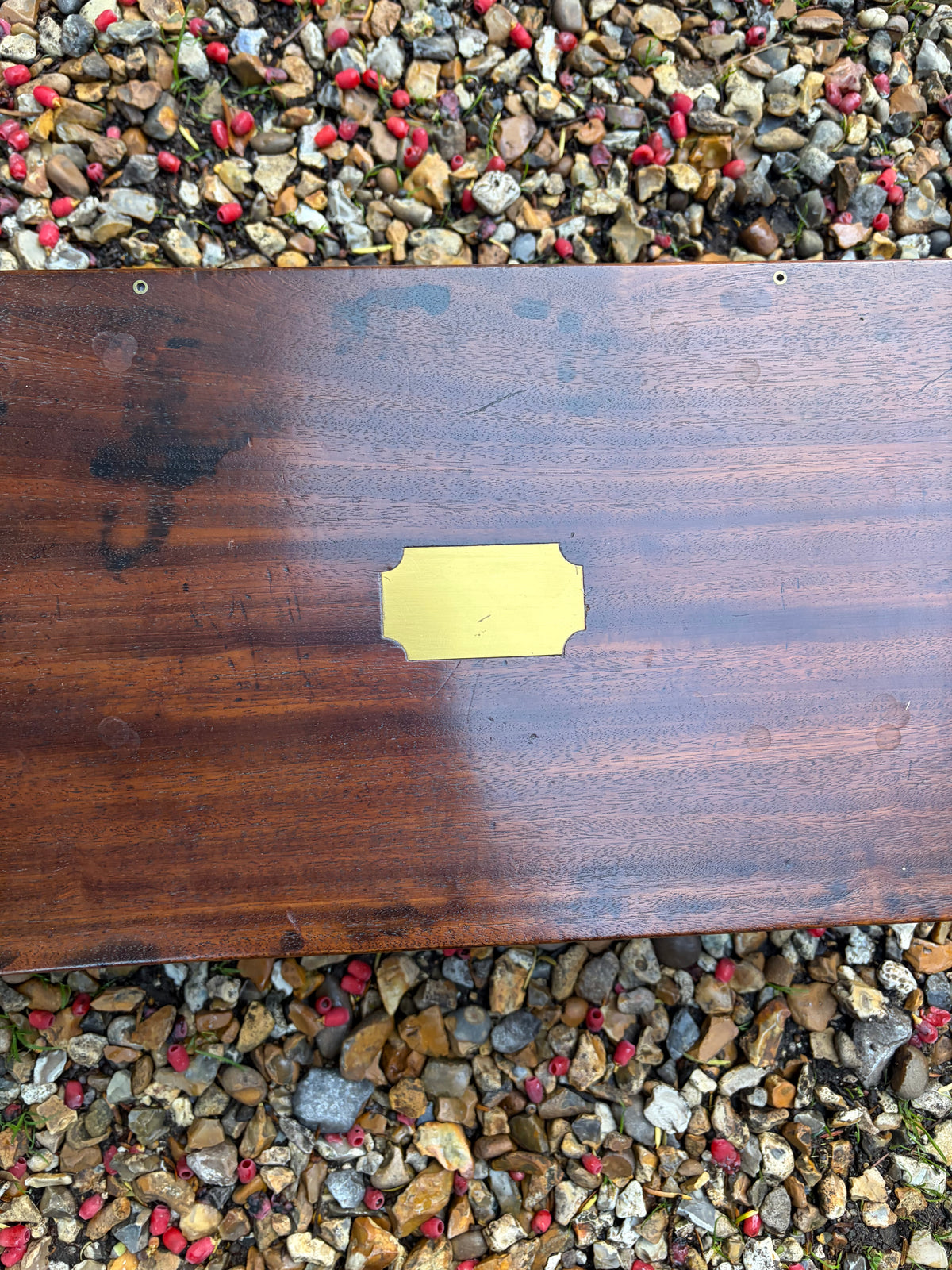 TRAVELLING DESK