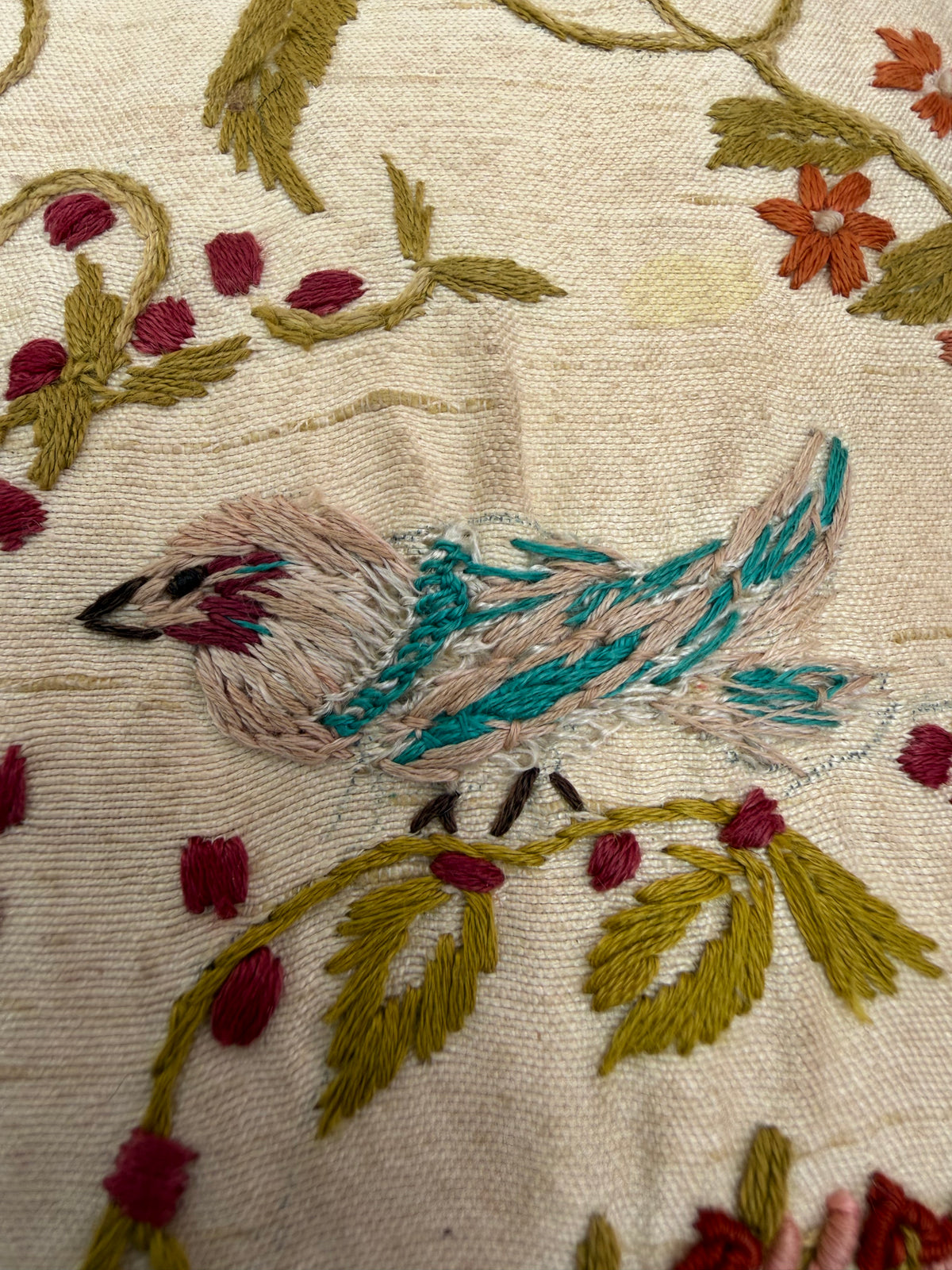 SMALL CUSHION