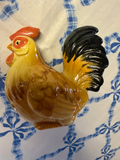 SALT & PEPPER SHAKERS