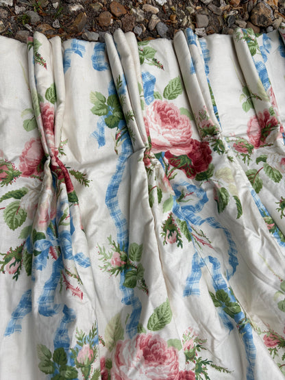 CURTAIN
