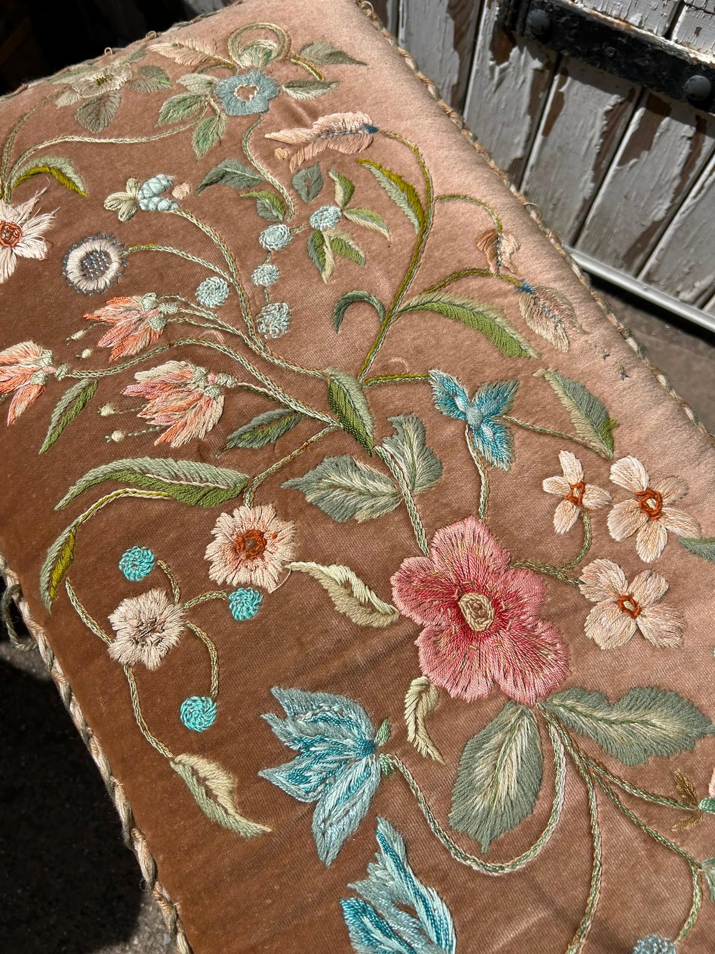 FOOTSTOOL