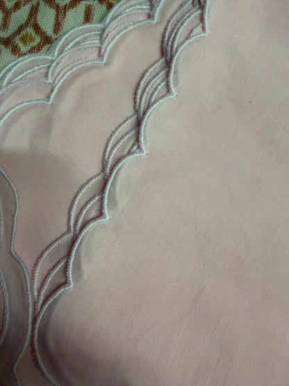 PINK MATS & NAPKINS