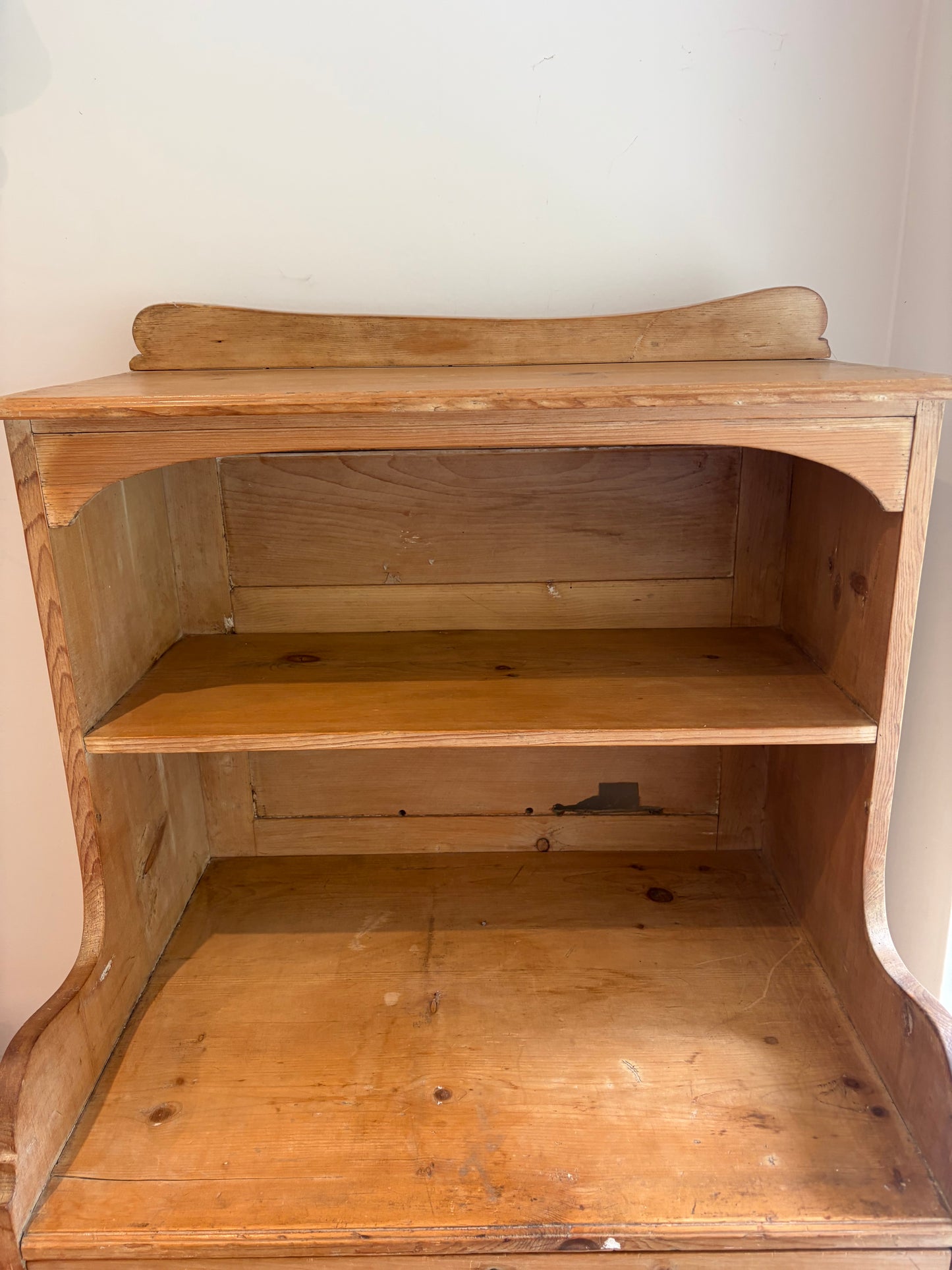 PINE CUPBOARD