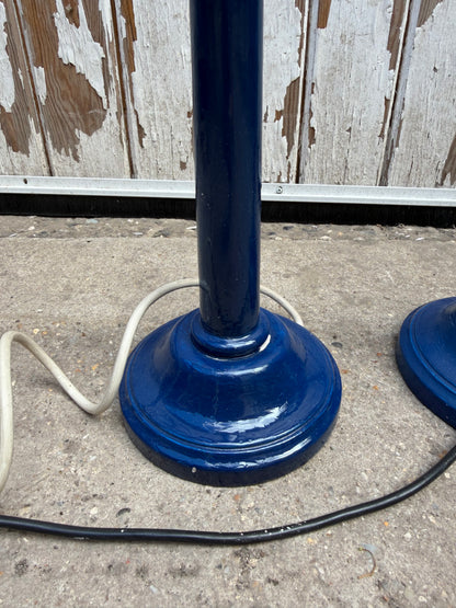 PAIR OF LAMPS