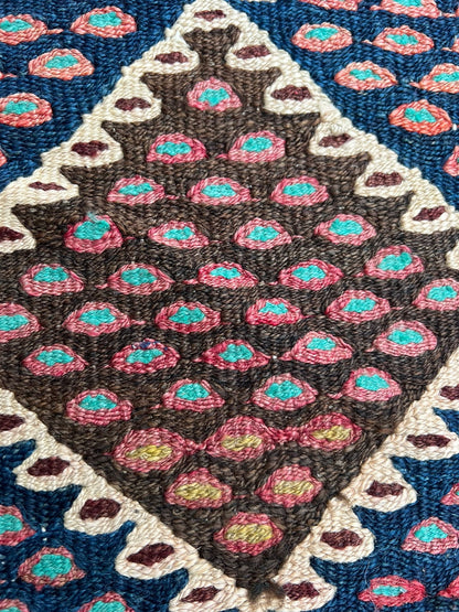KILIM PINK BOARDER