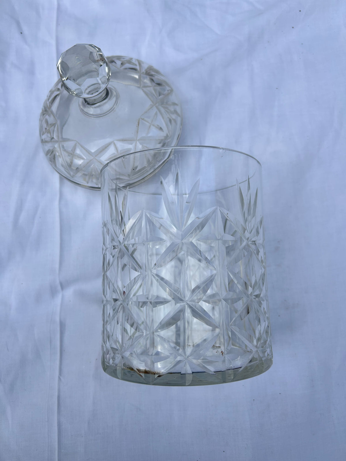 GLASS JAR