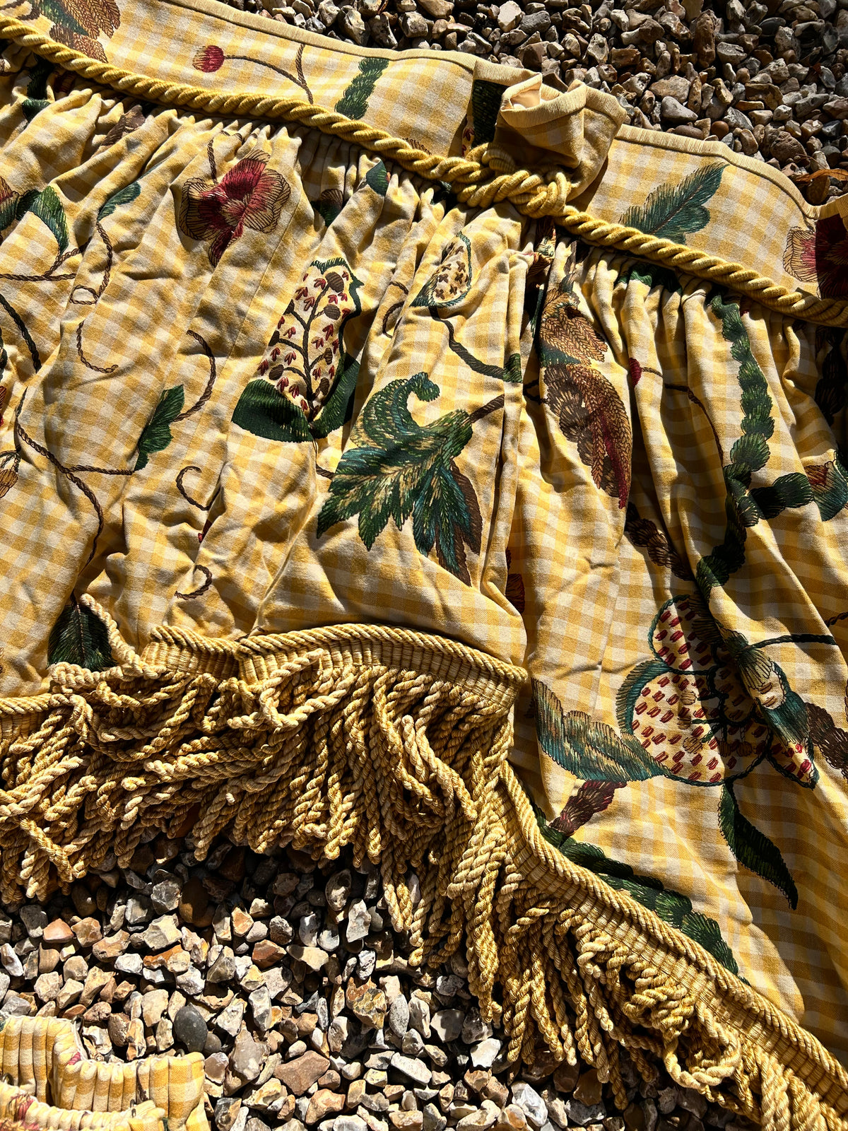 YELLOW CURTAINS