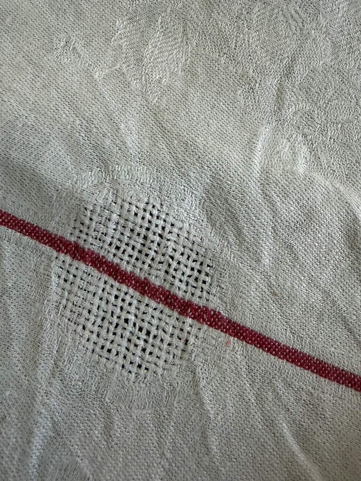 LINEN CLOTH