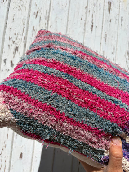 CUSHION