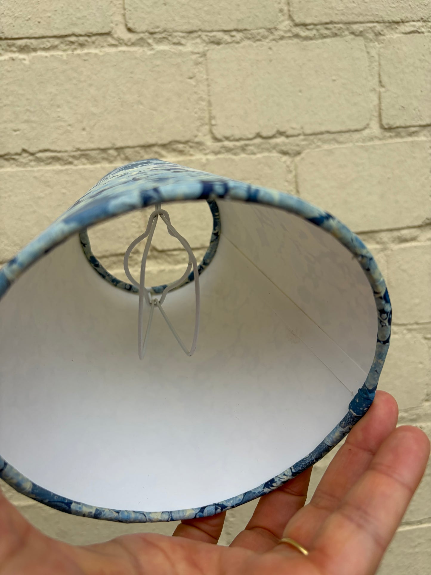 MARBLEISED LAMPSHADE