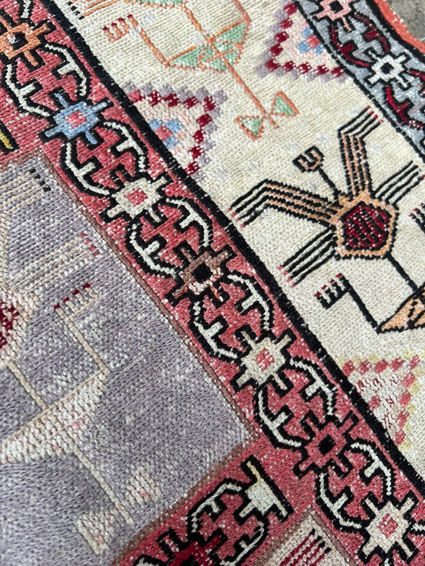 SILK FLAT WEAVE CARPET