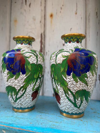 VASES ENAMEL