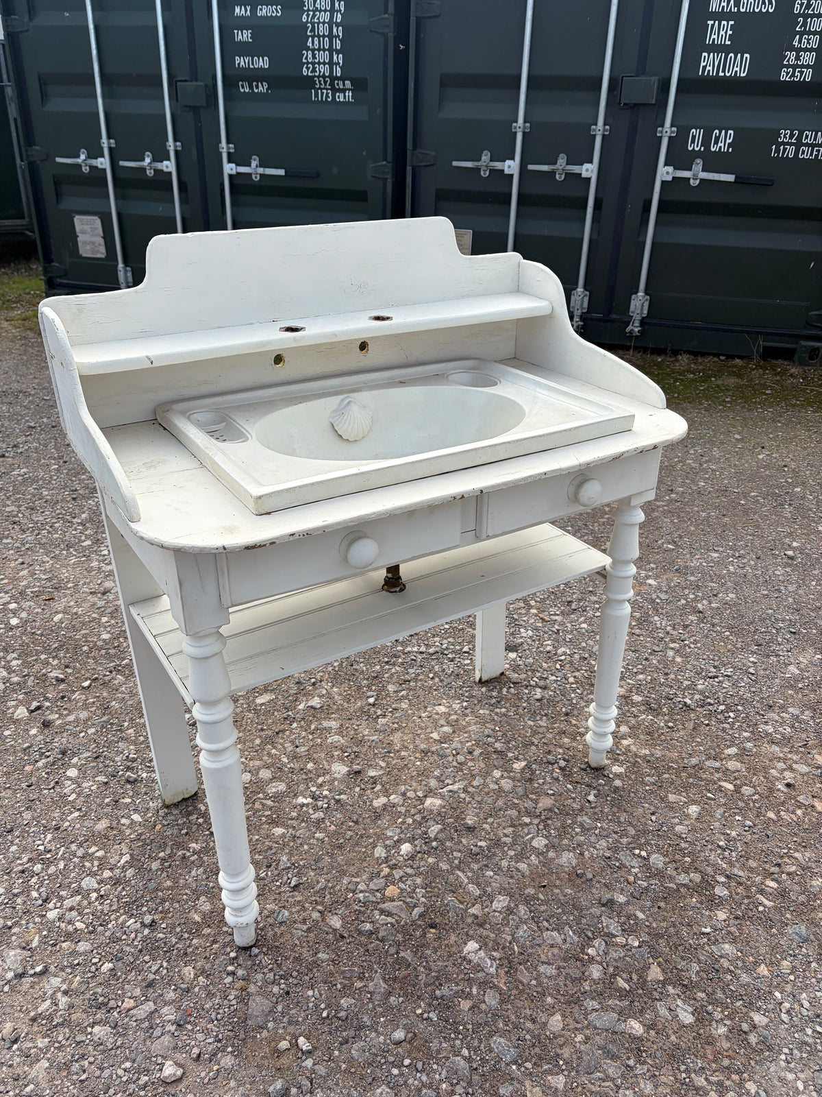 SINK UNIT