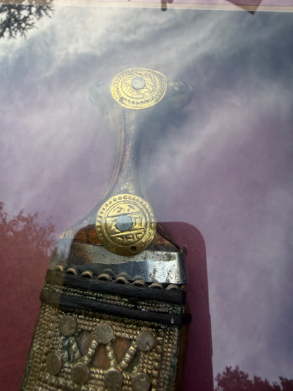 BOXED CEREMONIAL KNIVES
