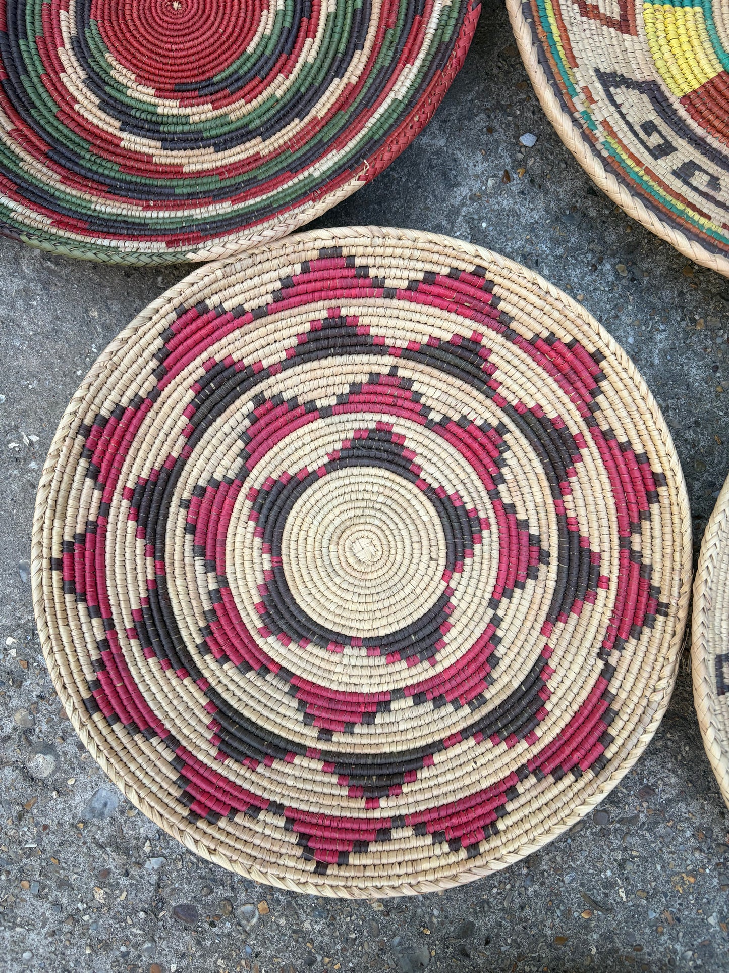 4 BASKETS