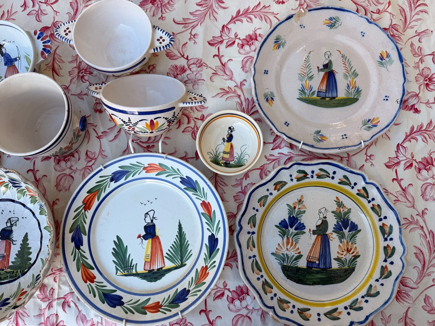 ANTIQUE QUIMPER
