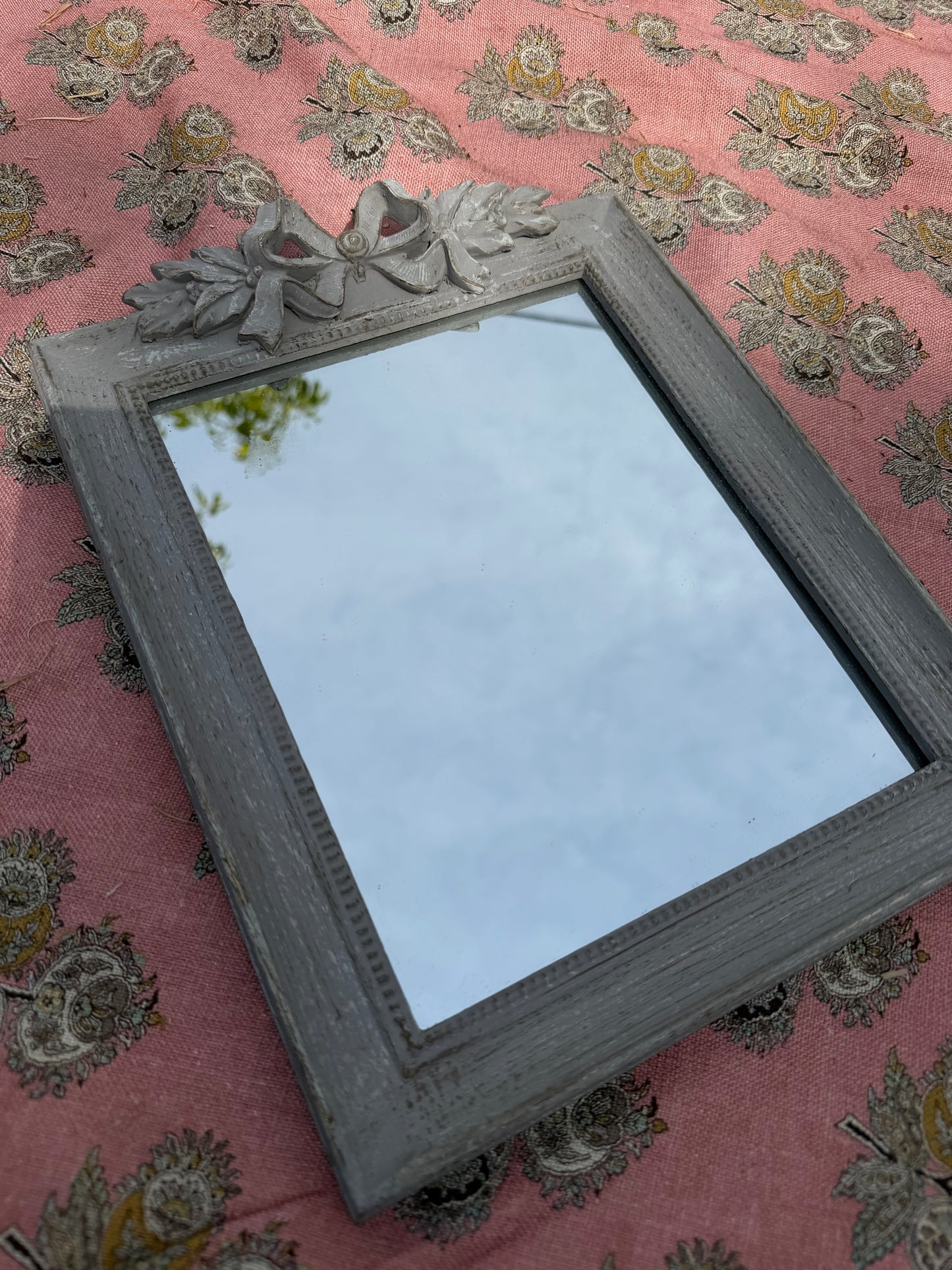 MIRROR